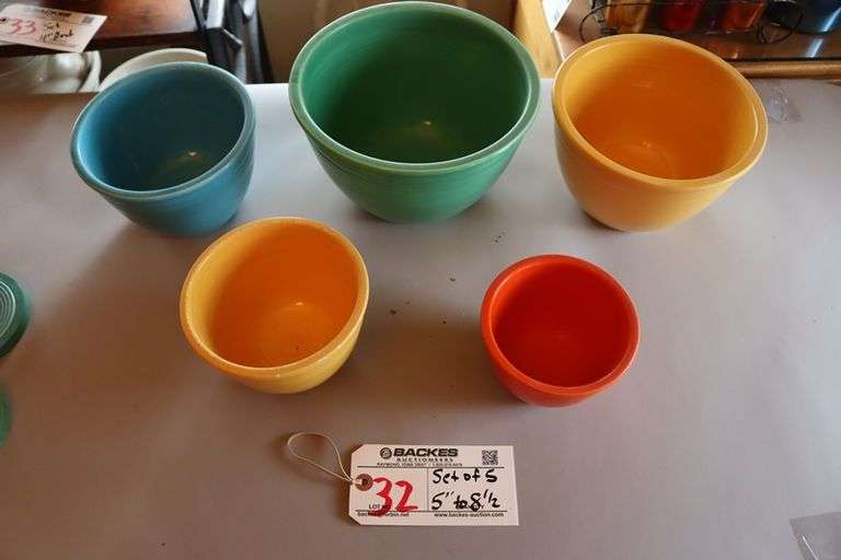 Fiesta nesting set of 5 mixing bowls - 5" to 8 1/2" round - neat