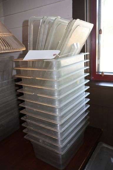 Times 12 - 1/2 x 6" acrylic inset pans with 8 lids