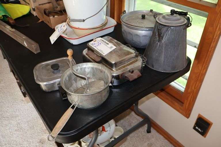 All to go - Assorted vintage baking pans & pots - Located upstairs