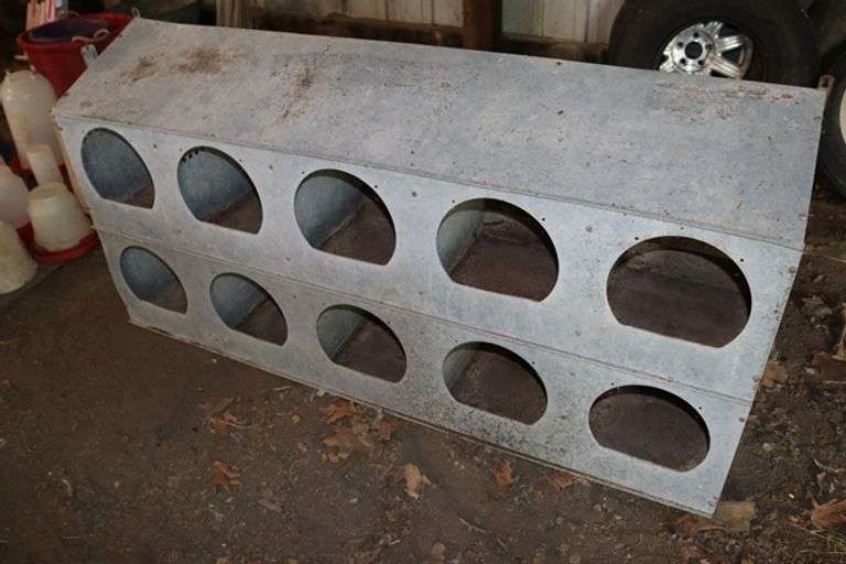 65" Galvanized 10-hole chicken laying house