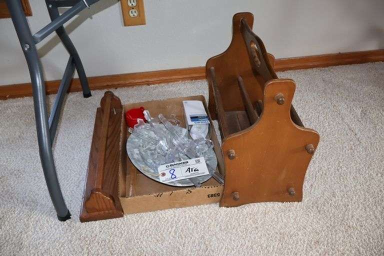 All to go - Wood magazine rack, picture stands & more - Located upstairs