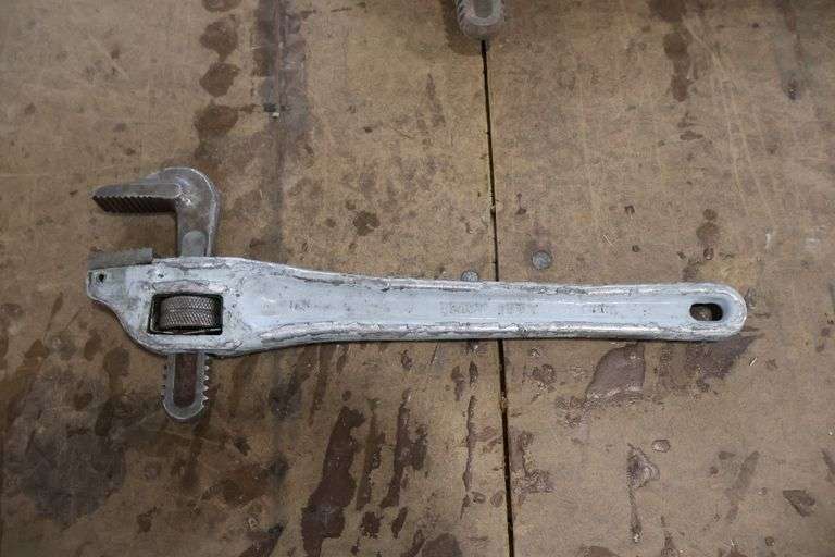 Times 3 - 14" & 18" Pipe wrenches - 1 is Ridgid