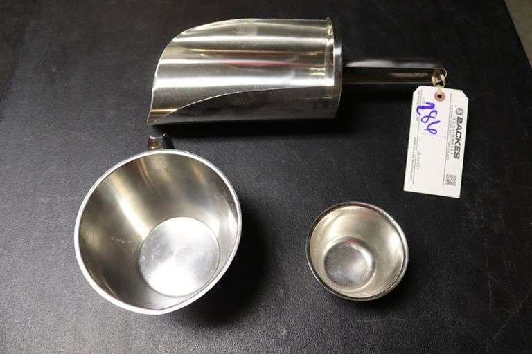 Stainless ingredient scoop