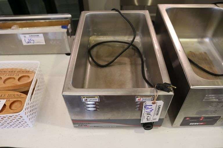 APW Wyott 12 x 20 food warmer