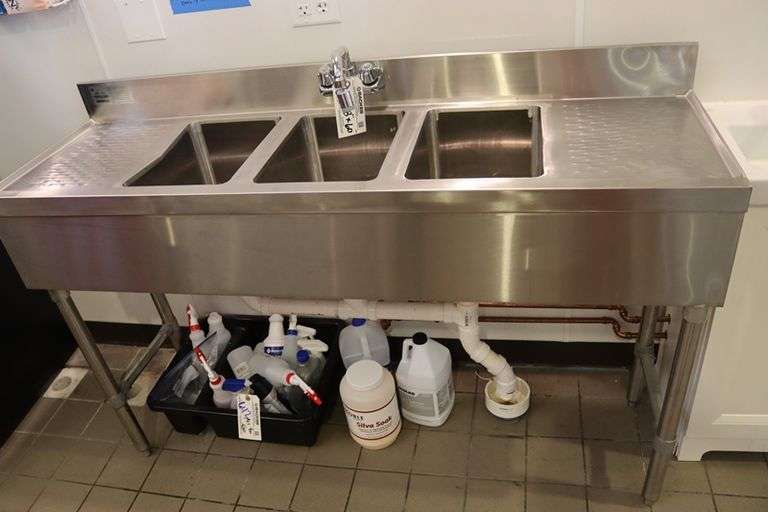 18" x 60" Advance SLB-53C stainless 3 bin bar sink