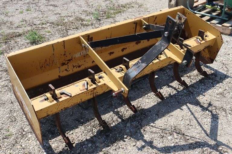 King Kutter BB-72-YK - 3 pt. 72" box blade w/ 6 shanks, s/n 100307304