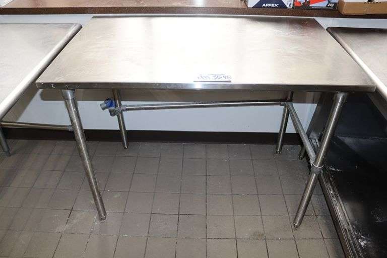 30" x 48" stainless open base work table - missing one side rail