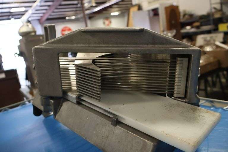 Nemco countertop tomato slicer
