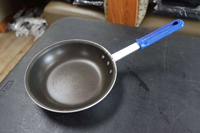 Times 4 - 8 1/2" skillets