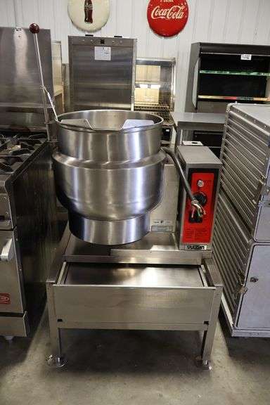 Vulcan K12ETT electric 12 gallon tilting steam kettle - 208-240 volt, 1 or 3 phase - was wired direct
