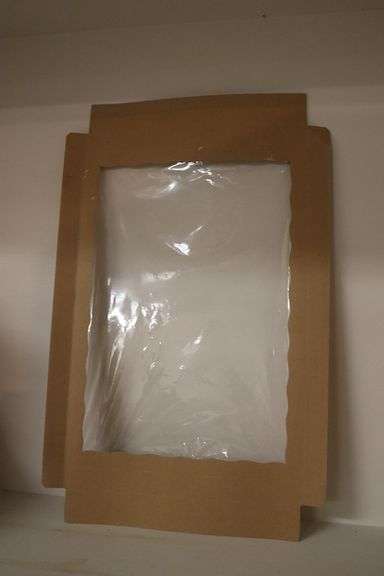 Case of BRP Box Shops 14" x 10" x 1 1/4" simplex bases with lids