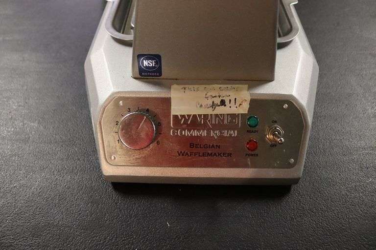 Waring Belgium waffle maker - WW180S