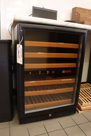 Allavino wine refrigerator