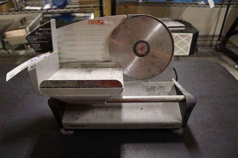 Waring Pro food slicer - 7 1/2" need cleaned