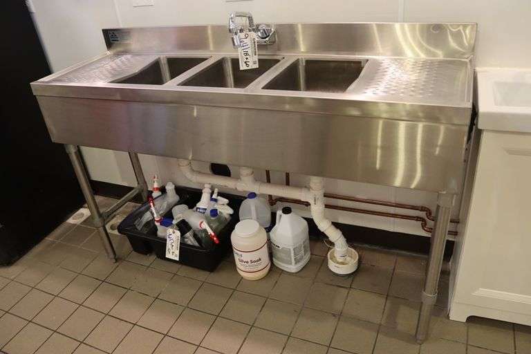 18" x 60" Advance SLB-53C stainless 3 bin bar sink