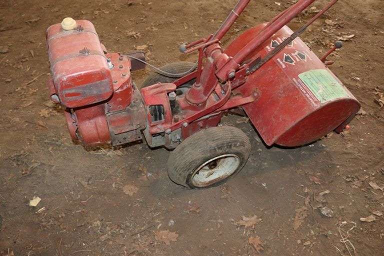Troy-Bilt 22" gas walk behind roto tiller