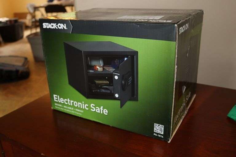 New Stack On digital safe