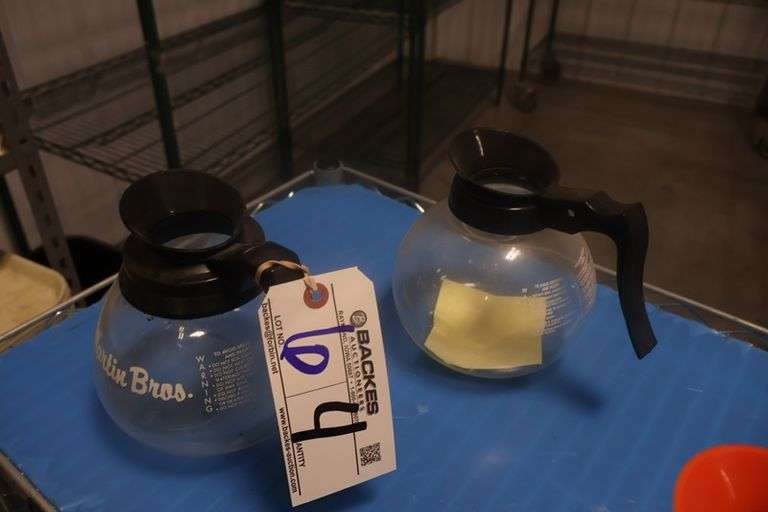 All to go - (4) Glass coffee pots