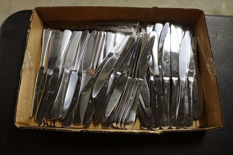 Times 6 dozen - heavy duty knives - matches forks