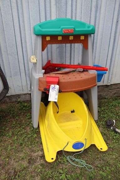 All to go - Kids sled with toy stand