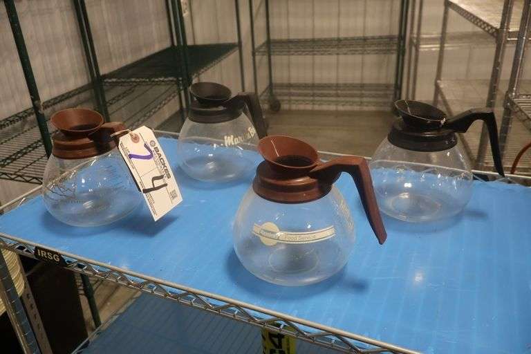 All to go - (4) Glass coffee pots