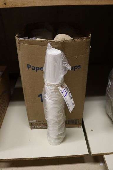 Case of paper hot cups 16 oz