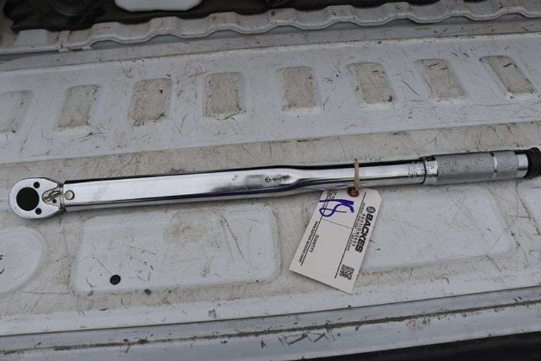 1/2" drive 250 ft. lb. torque wrench