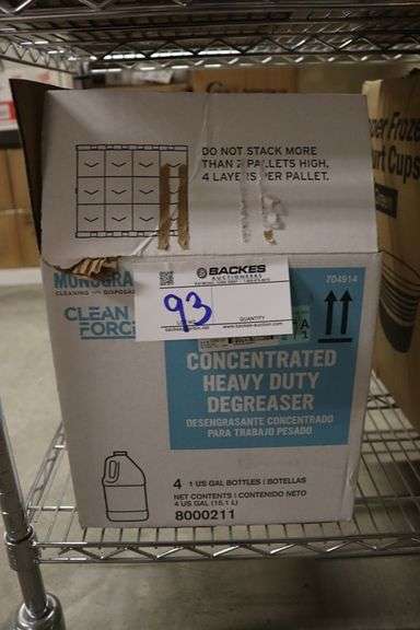 Clean Force concentrated degreaser - full case with 4 gallons
