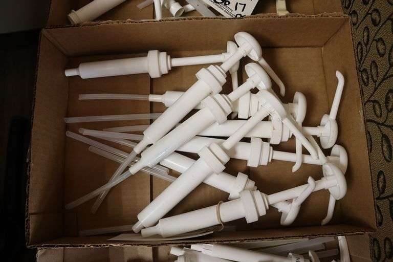 Box flat to go - assorted coffee flavoring pumps - as is