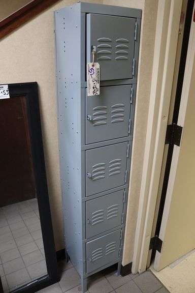 12" x 20" x 60" tall 5 door employee locker