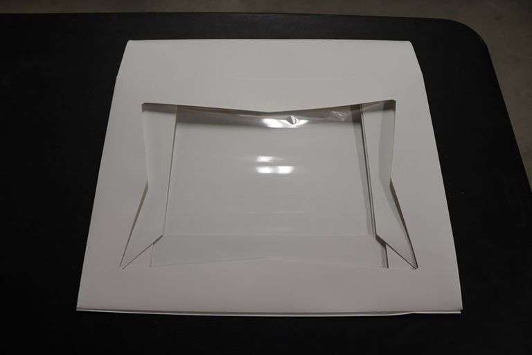 Window bakery boxes 19" x 14" x 4" boxes