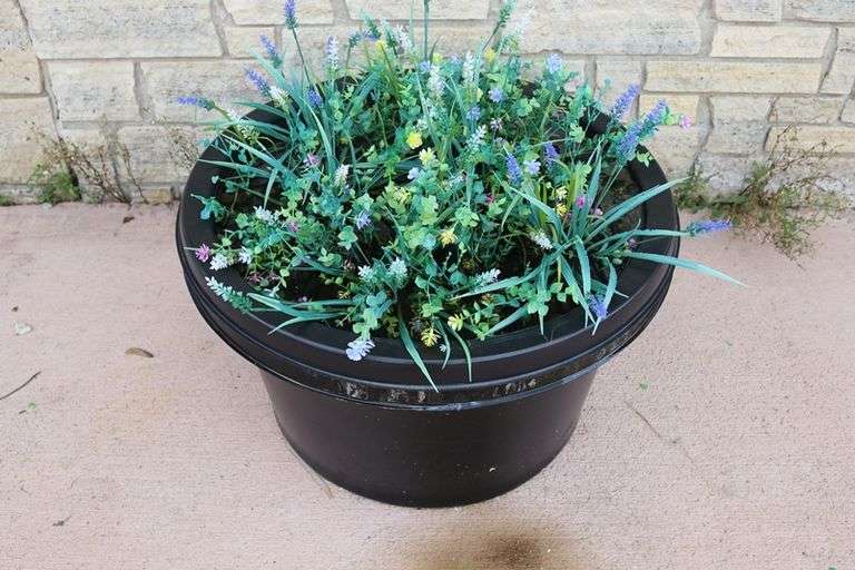 Times 2 - 26" round plastic flower pots