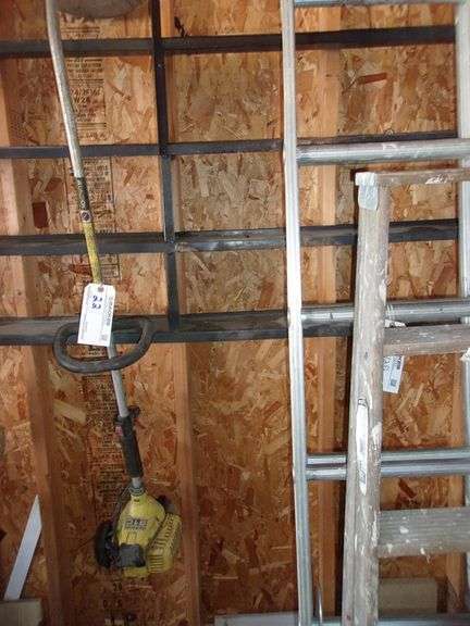 John Deere 21C string trimmer