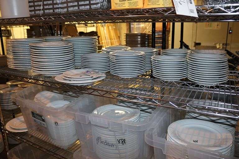 Times 48 - sets with 3 plates per set of Delco ornate catering/wedding - 9 1/2 plate - 7 1/2" plate - 6 3/4" plate - matching (144 total plates in 3 sizes)
