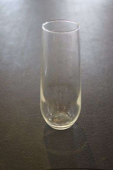 Times 26 - fluted wine glasses