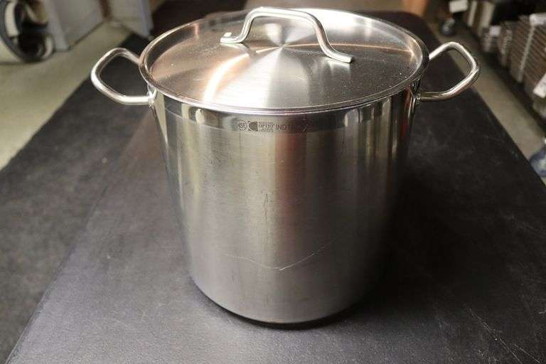 Heavy duty stock pot with lid - nice
