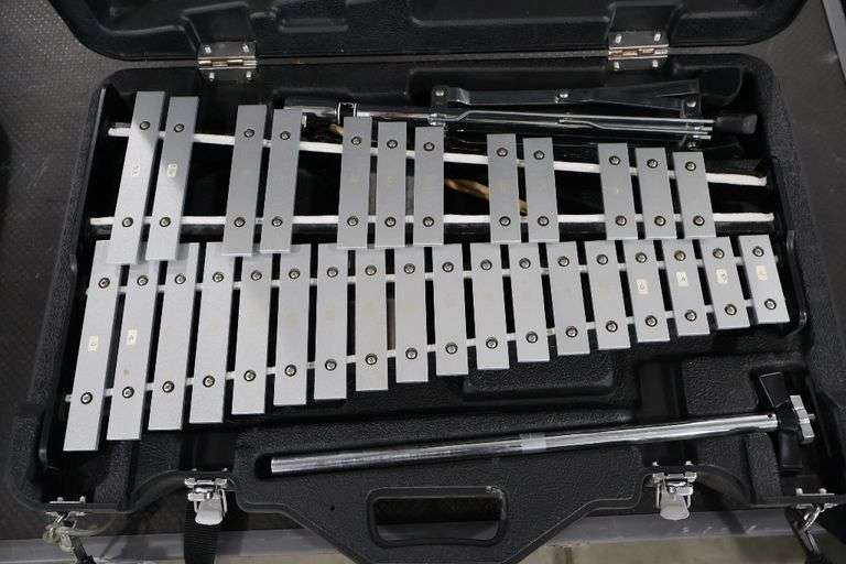 Pearl Xylophone with case - buyer to view to make sure complete