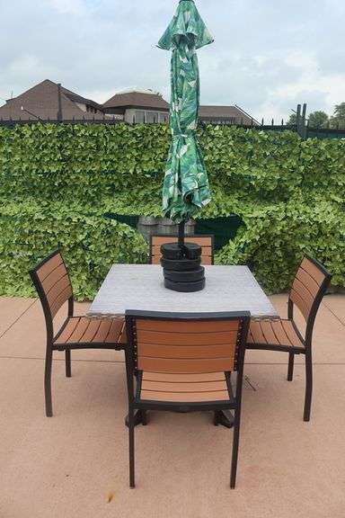 Patio set - 36" x 36" patio table with 4 chairs and umbrella and weights