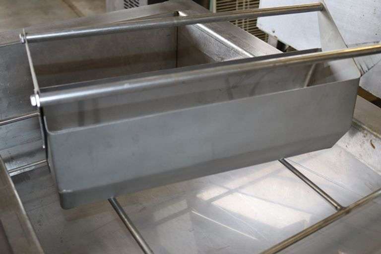 Like New - Belshaw HG18CSS portable stainless glazing table w/ stainless cover