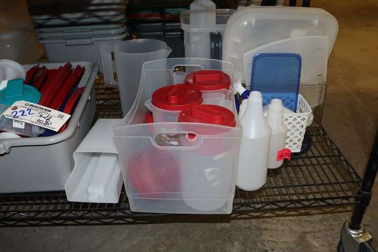 Bottom shelf to go - Tupperware and plastic related containers