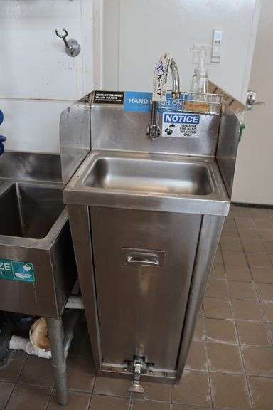 Stainless foot operated hand sink