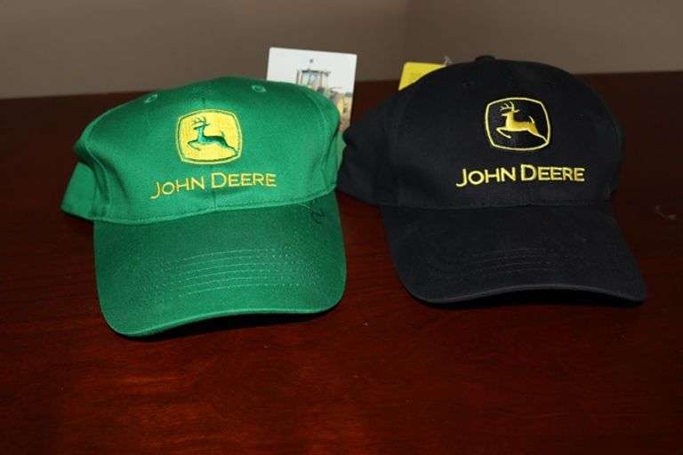 Pair to go - John Deer hats