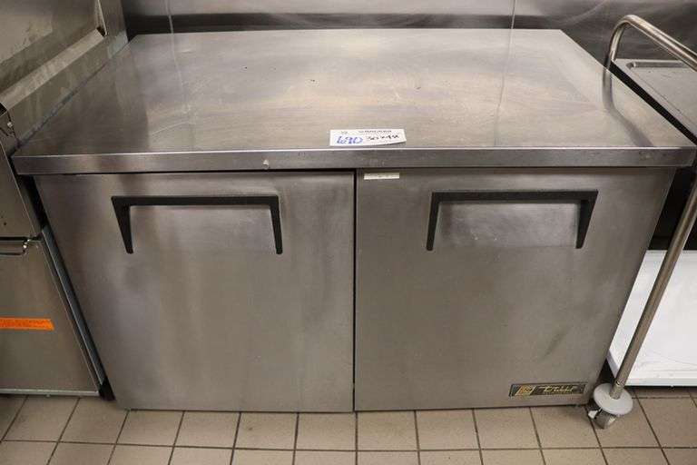 True TUC-48-LP portable 2 door under counter cooler with stainless work top