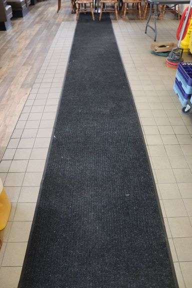 36" x 36' floor runner