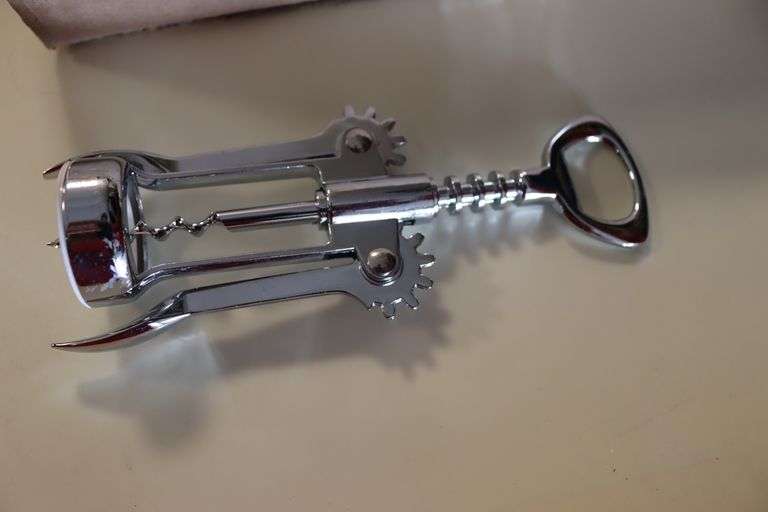 All to go - 28 cork screws