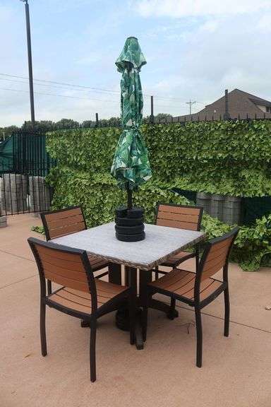 Patio set - 36" x 36" patio table with 4 chairs and umbrella and weights