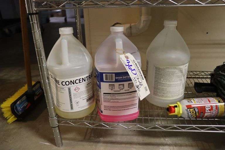 Bottom shelf to go - assorted cleaners