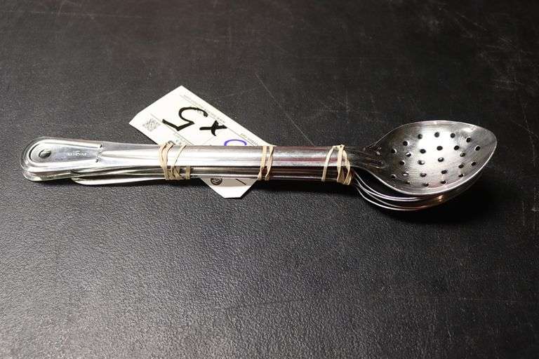 Times 5 - assorted service spoons