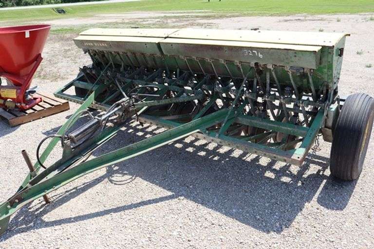 John Deere model B-A pull type 10 grain drill, 6" spacings, seed attachment, s/n 64083