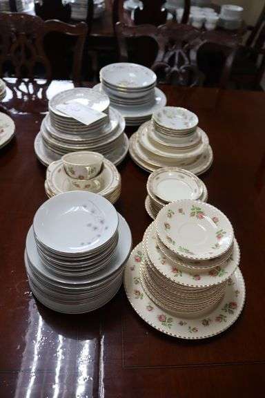All to go - assorted fine China